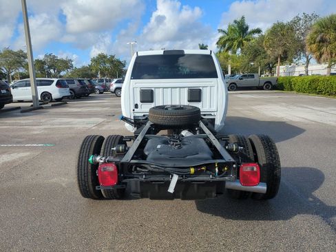 New 2026 RAM 3500 Tradesman w/ Chrome Appearance Group A AWD/4WD image 6