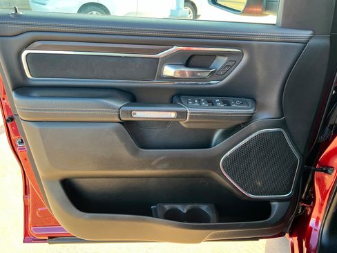 Used 2025 RAM 1500 Laramie image 14