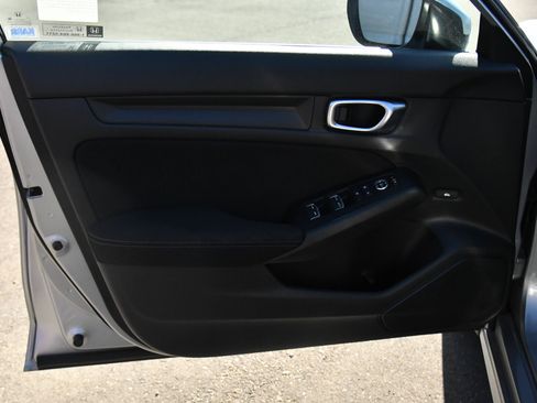 Used 2025 Honda Civic LX image 13
