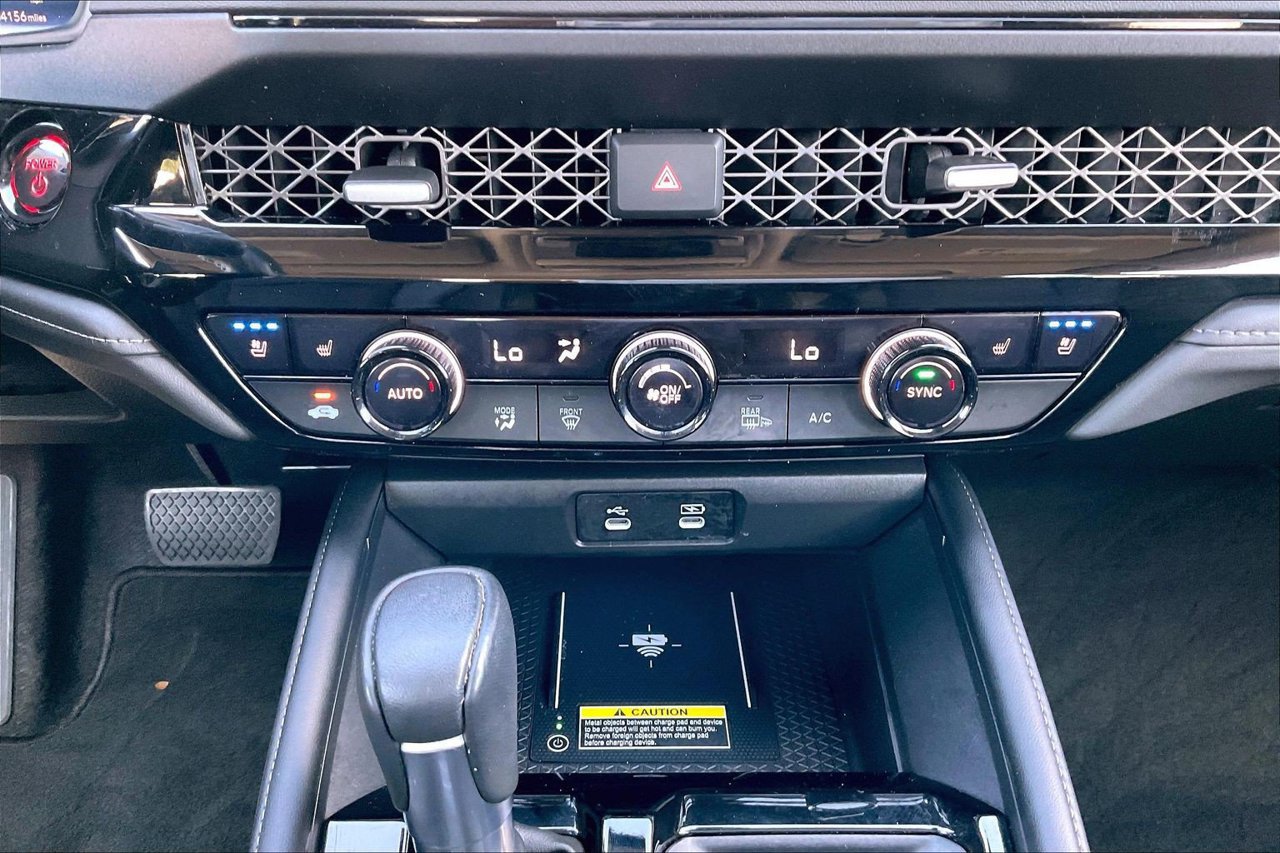 Used 2023 Honda Accord Touring image 19