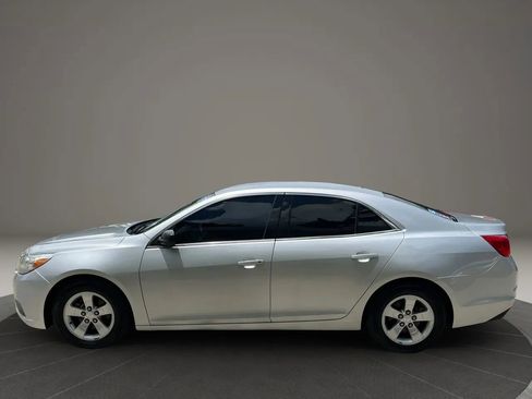 Used 2015 Chevrolet Malibu LS FWD image 3