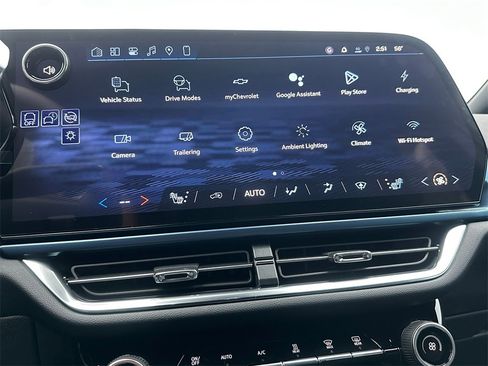 New 2026 Chevrolet Equinox EV LT image 27