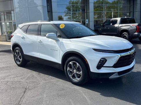 Used 2024 Chevrolet Blazer LT w/ Convenience Package AWD/4WD image 1