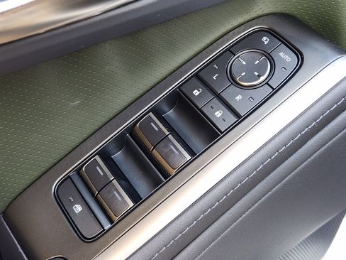 Used 2024 Lexus GX 550 AWD/4WD image 44