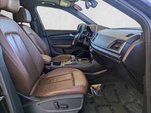 Used 2019 Audi Q5 2.0T Premium Plus w/ Premium Plus Package image 20