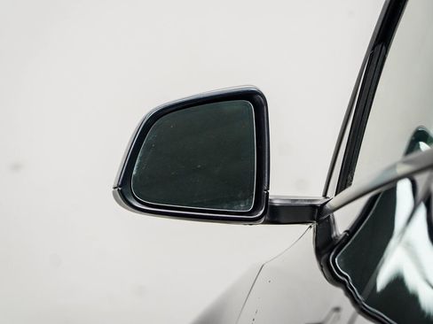 Used 2024 Tesla Model Y Long Range image 10