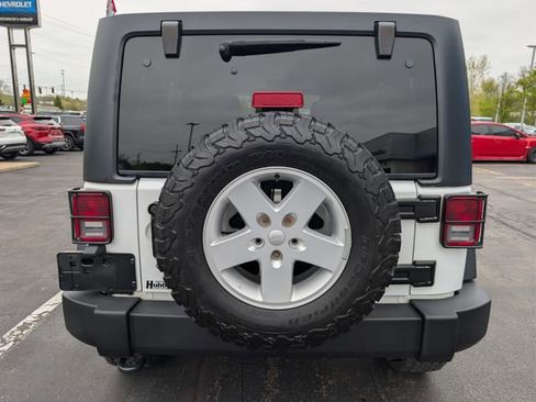 Used 2018 Jeep Wrangler Unlimited Sport S AWD/4WD image 4