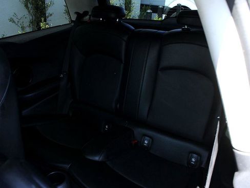 Used 2018 MINI Cooper S image 14