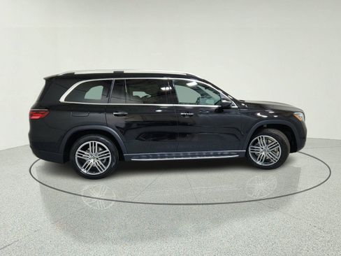 Certified 2026 Mercedes-Benz GLS 450 4MATIC image 7