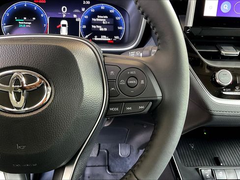 Certified 2026 Toyota Corolla Cross XLE w/ Convenience Package AWD/4WD image 12