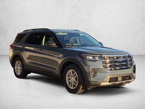 New 2026 Ford Explorer Active image 5