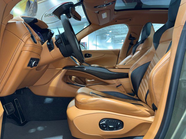 Used 2023 Aston Martin DBX 707 AWD/4WD image 5