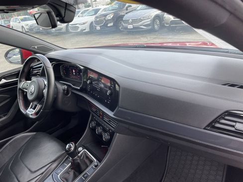 Used 2019 Volkswagen Jetta GLI Autobahn FWD image 14