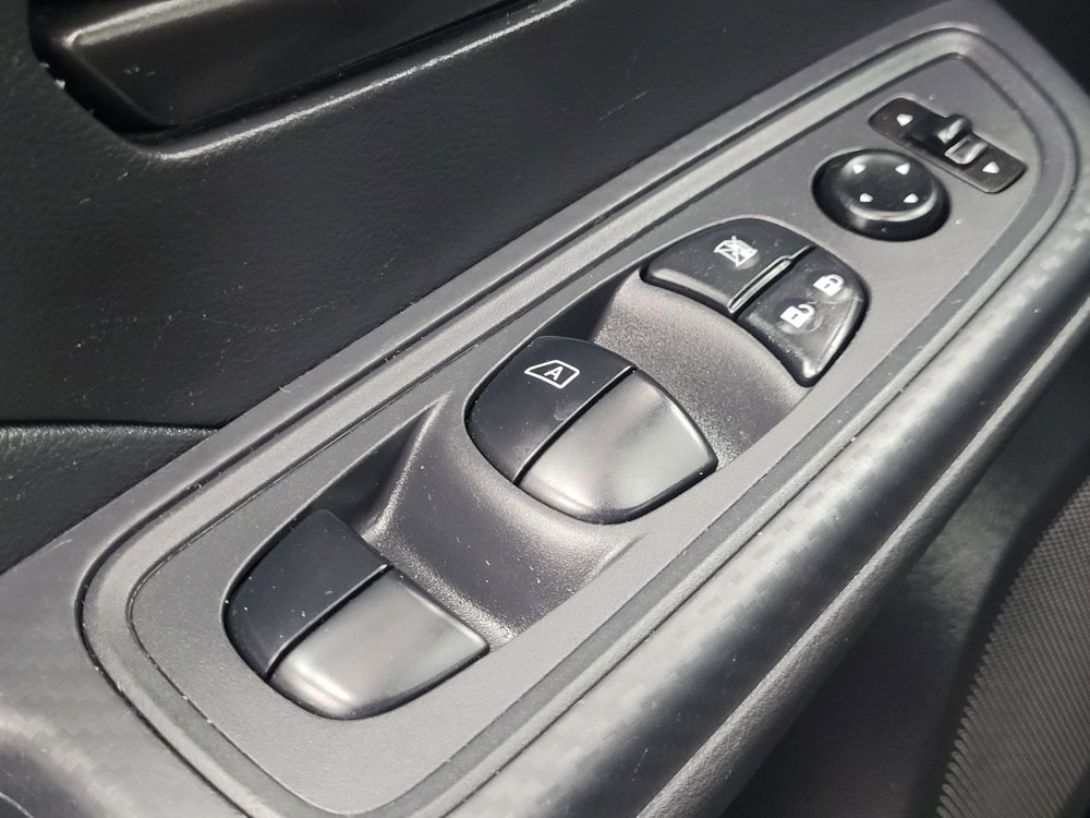 Used 2025 Nissan Versa S w/ Trunk Package FWD image 27