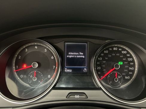 Used 2021 Volkswagen Atlas SE image 11