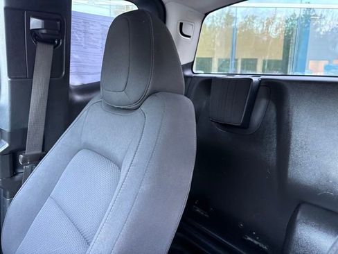 Used 2021 Chevrolet Colorado LT w/ Fleet Safety Package image 22