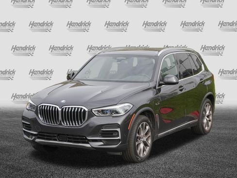 Used 2022 BMW X5 xDrive45e w/ Executive Package AWD/4WD image 5
