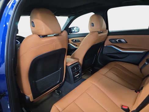 Used 2023 BMW M340i xDrive image 16