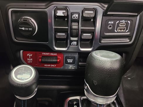 Used 2022 Jeep Wrangler Unlimited Rubicon 4xe image 18