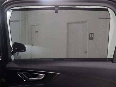Used 2018 Audi Q7 3.0T Prestige w/ Prestige Package AWD/4WD image 23