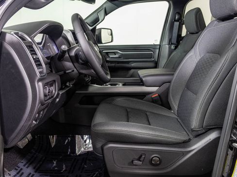 New 2026 RAM 1500 Big Horn AWD/4WD image 21