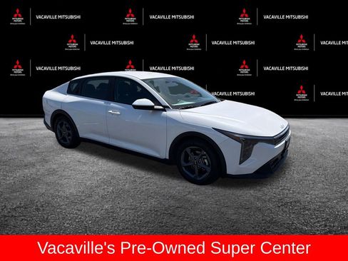 Used 2025 Kia K4 FWD image 1