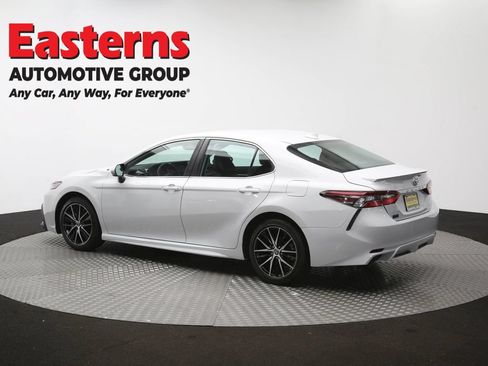 Used 2024 Toyota Camry SE w/ Cold Weather Package FWD image 61