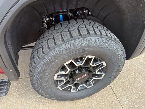 New 2026 GMC Sierra 2500 AT4X AWD/4WD image 61