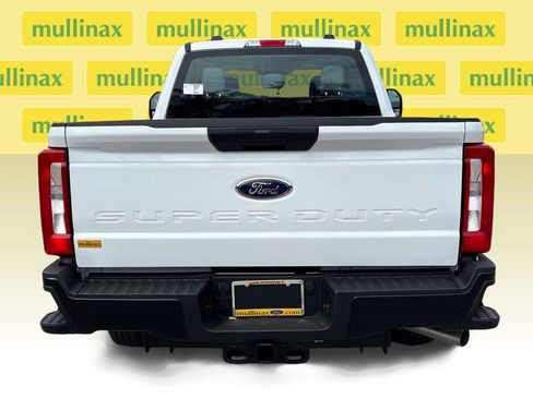 New 2026 Ford F250 XL w/ XL Driver Assist Package RWD image 8
