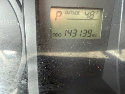 Used 2017 Toyota Tacoma SR image 15