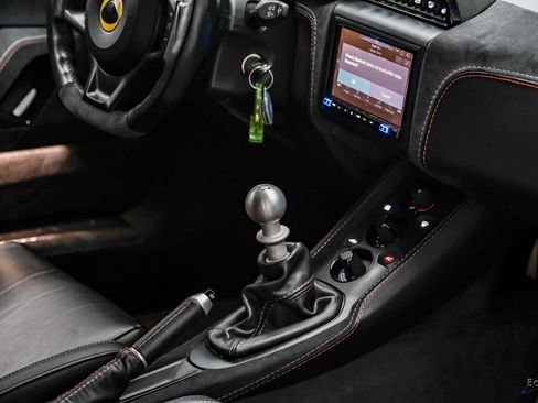 Used 2021 Lotus Evora image 61