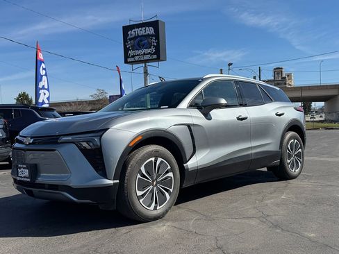 Used 2024 Chevrolet Blazer EV LT image 4