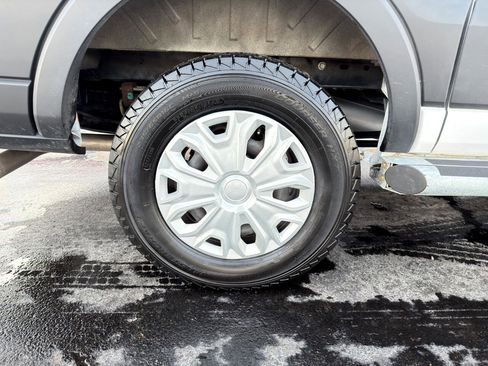 Used 2024 Ford Transit 250 Low Roof w/ Exterior Upgrade Package image 8