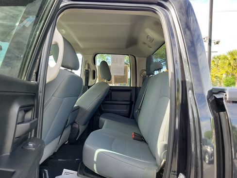 Used 2019 RAM 1500 Express image 11