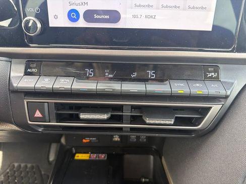 Used 2026 Toyota Camry LE FWD image 17
