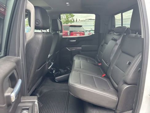 Used 2022 Chevrolet Silverado 1500 LTZ w/ LTZ Premium Package AWD/4WD image 31