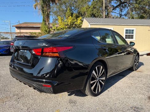 Used 2022 Nissan Altima 2.5 SR image 5