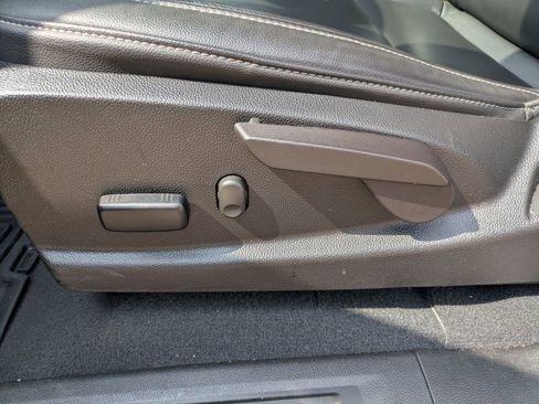 Used 2022 Chevrolet Colorado Z71 image 9