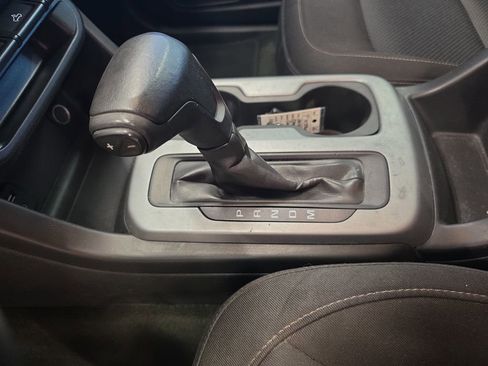 Used 2015 Chevrolet Colorado LT RWD image 29