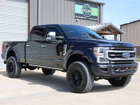 Used 2021 Ford F350 Platinum w/ Tremor Off-Road Package AWD/4WD image 1