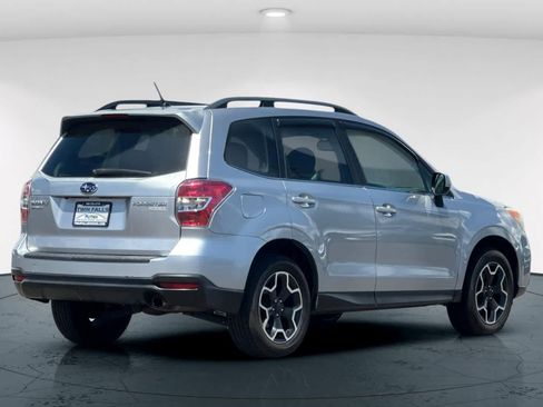 Used 2015 Subaru Forester 2.5i Limited w/ Popular Package #2 AWD/4WD image 2