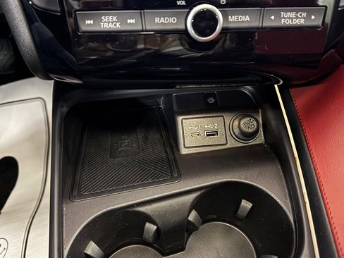 Used 2023 INFINITI QX50 Sport image 23