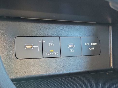 Used 2025 Hyundai Sonata SE image 11