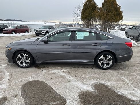 Used 2019 Honda Accord EX image 6