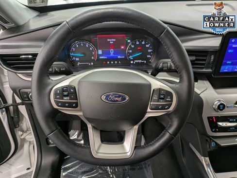 Certified 2023 Ford Explorer XLT w/ Equipment Group 202A AWD/4WD image 21