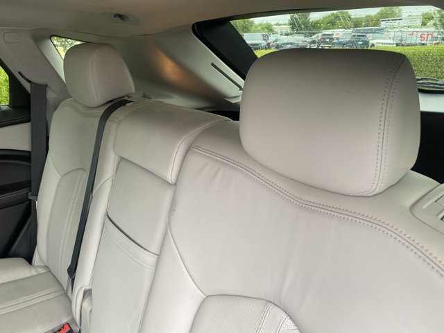 Used 2015 Cadillac SRX Performance w/ Driver Awareness Package AWD/4WD image 11