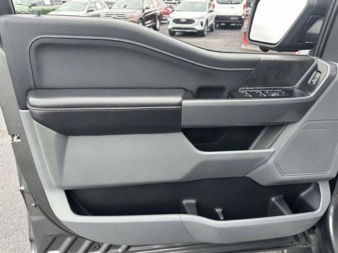 Used 2024 Ford F150 XLT AWD/4WD image 9
