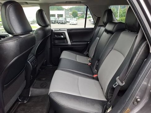 Used 2014 Toyota 4Runner SR5 Premium AWD/4WD image 10