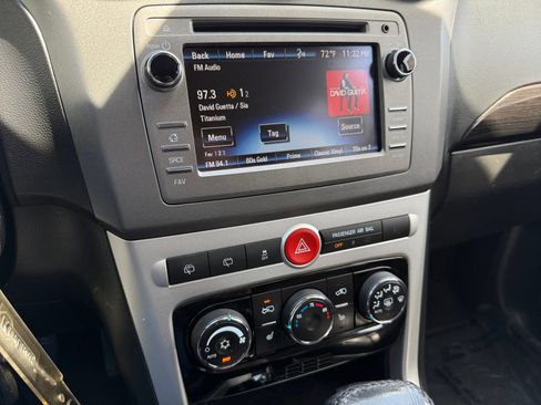 Used 2014 Chevrolet Captiva Sport LT w/ Convenience Package FWD image 12