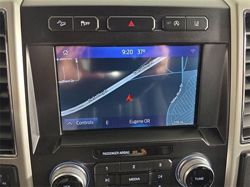 Used 2020 Ford F150 Lariat w/ Equipment Group 502A Luxury image 16